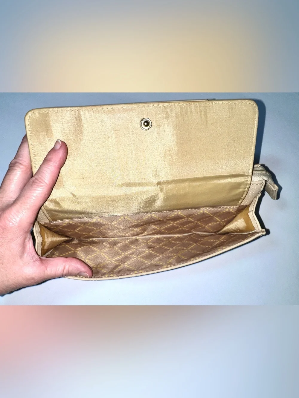 Franco Sarto Cream Wristlet Wallet Zip Logo Strap Roomy